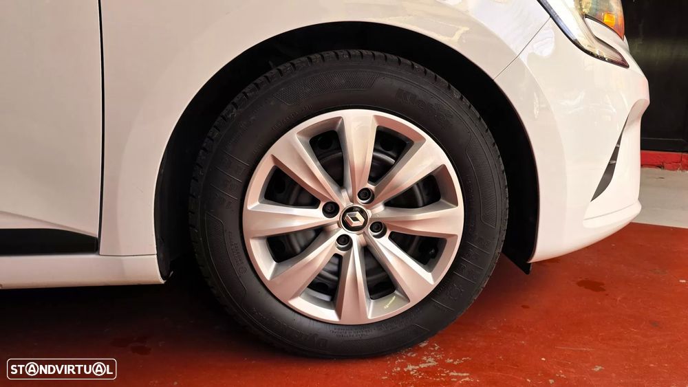 Renault clio van 1.5 blue dci air nav - 9