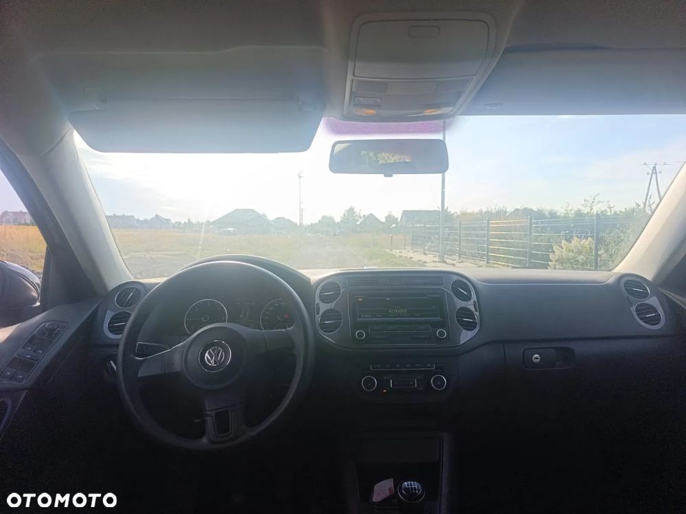 Volkswagen Tiguan - 8