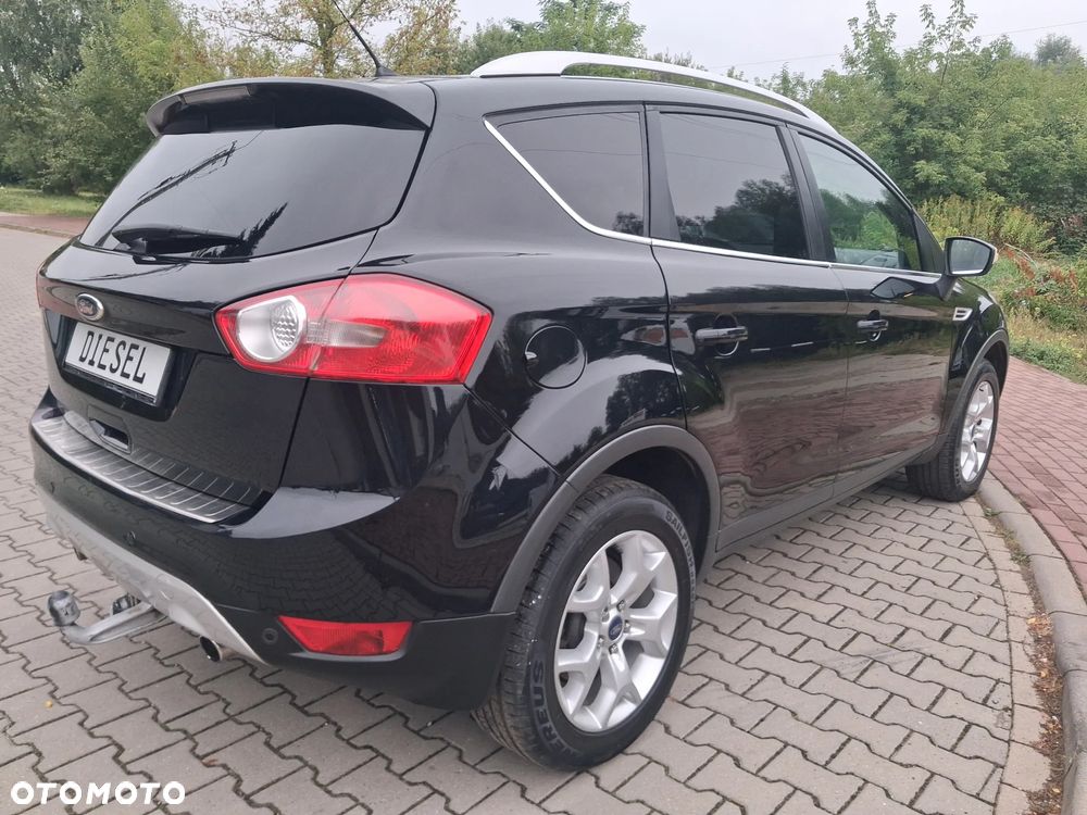 Ford Kuga 2.0 TDCi 2x4 Titanium - 9