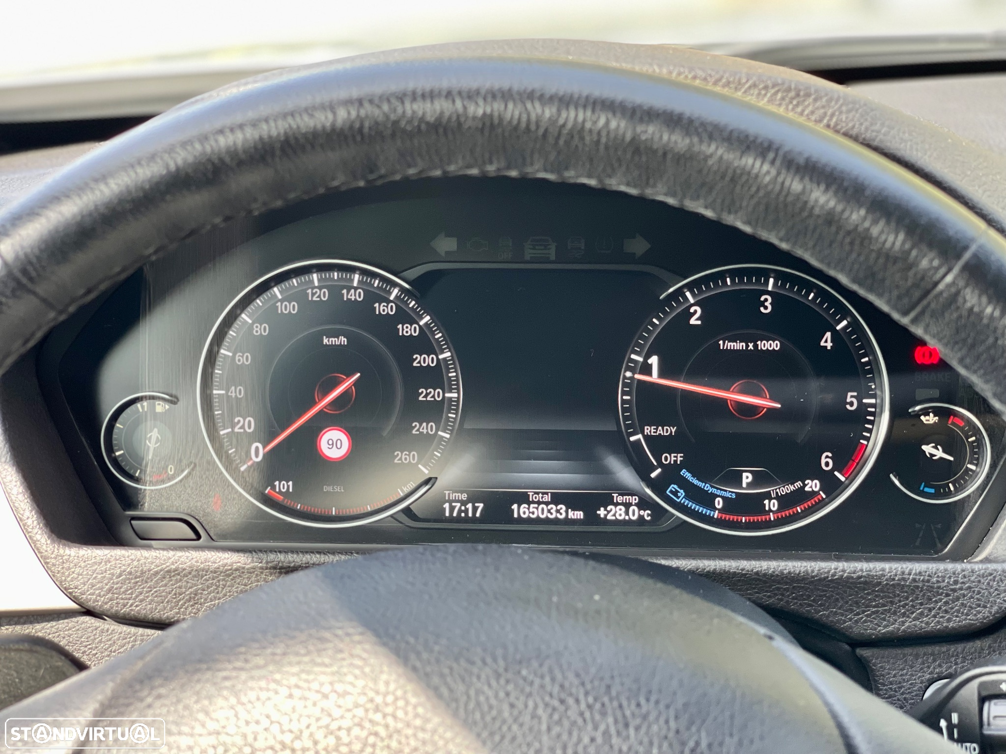 BMW 320 d Touring xDrive Auto - 12