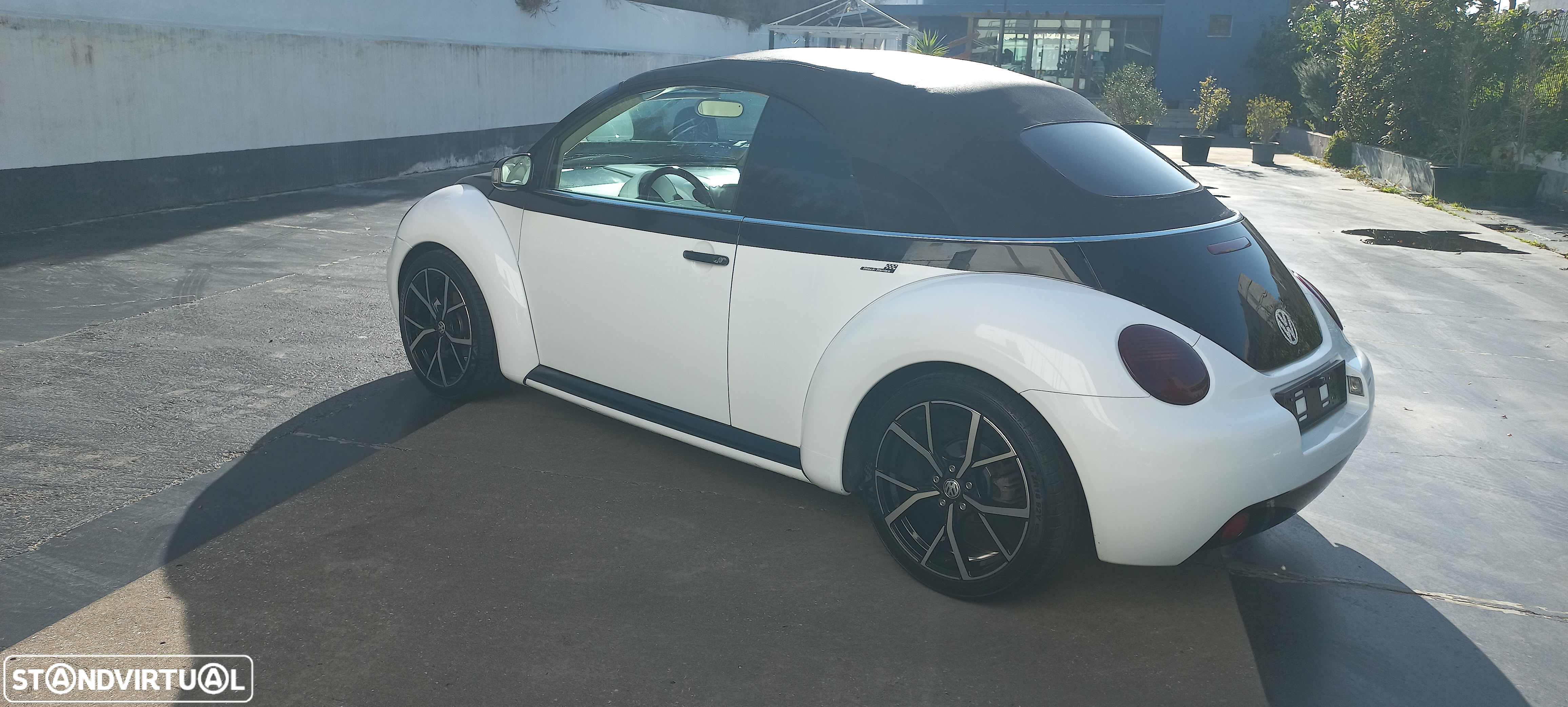 VW New Beetle Cabriolet 1.9 TDi Top Couro - 33