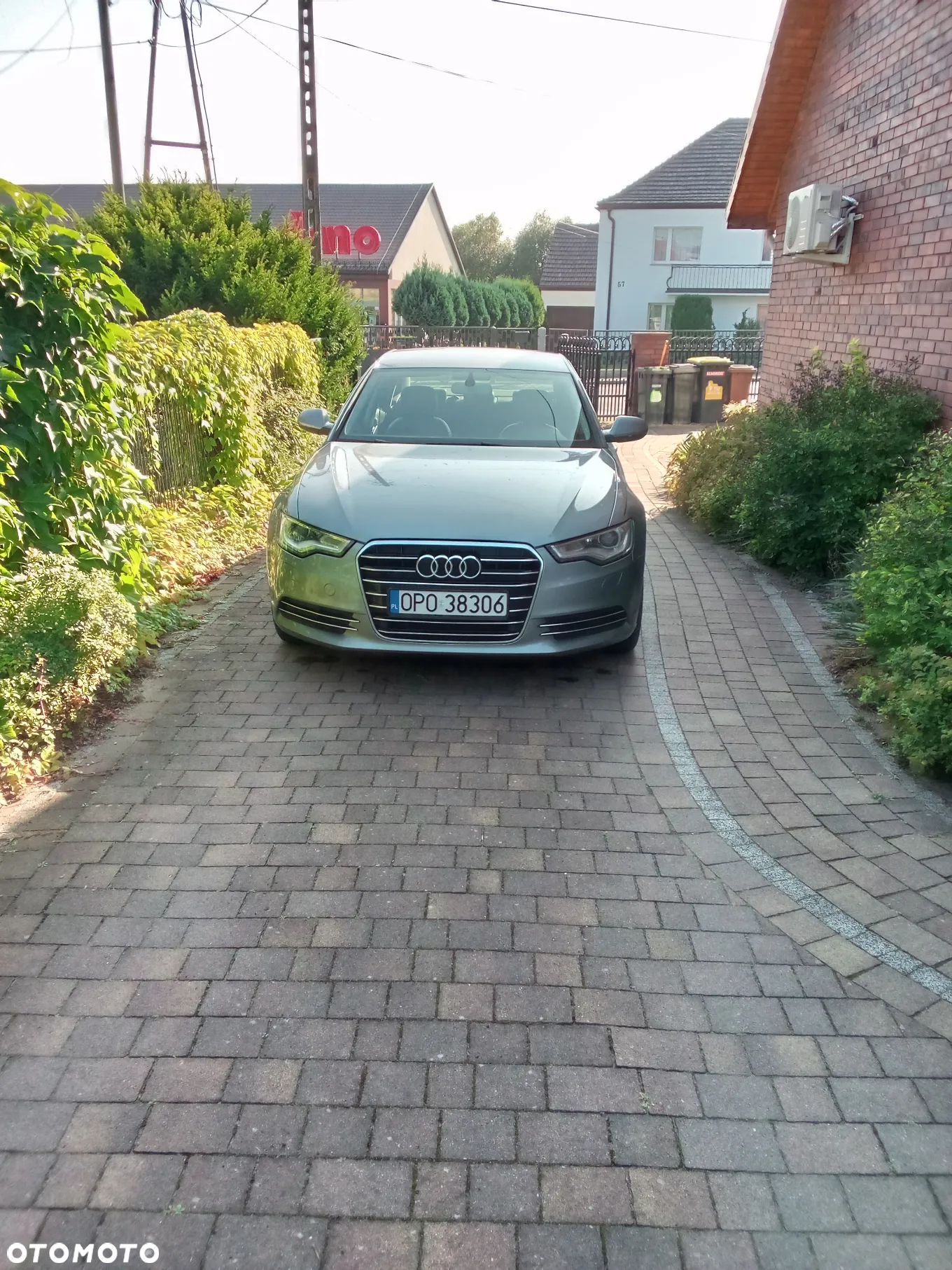 Audi A6 - 1