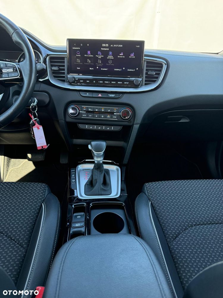 Kia XCeed 1.5 T-GDI OPF DCT7 PLATINUM EDITION - 25