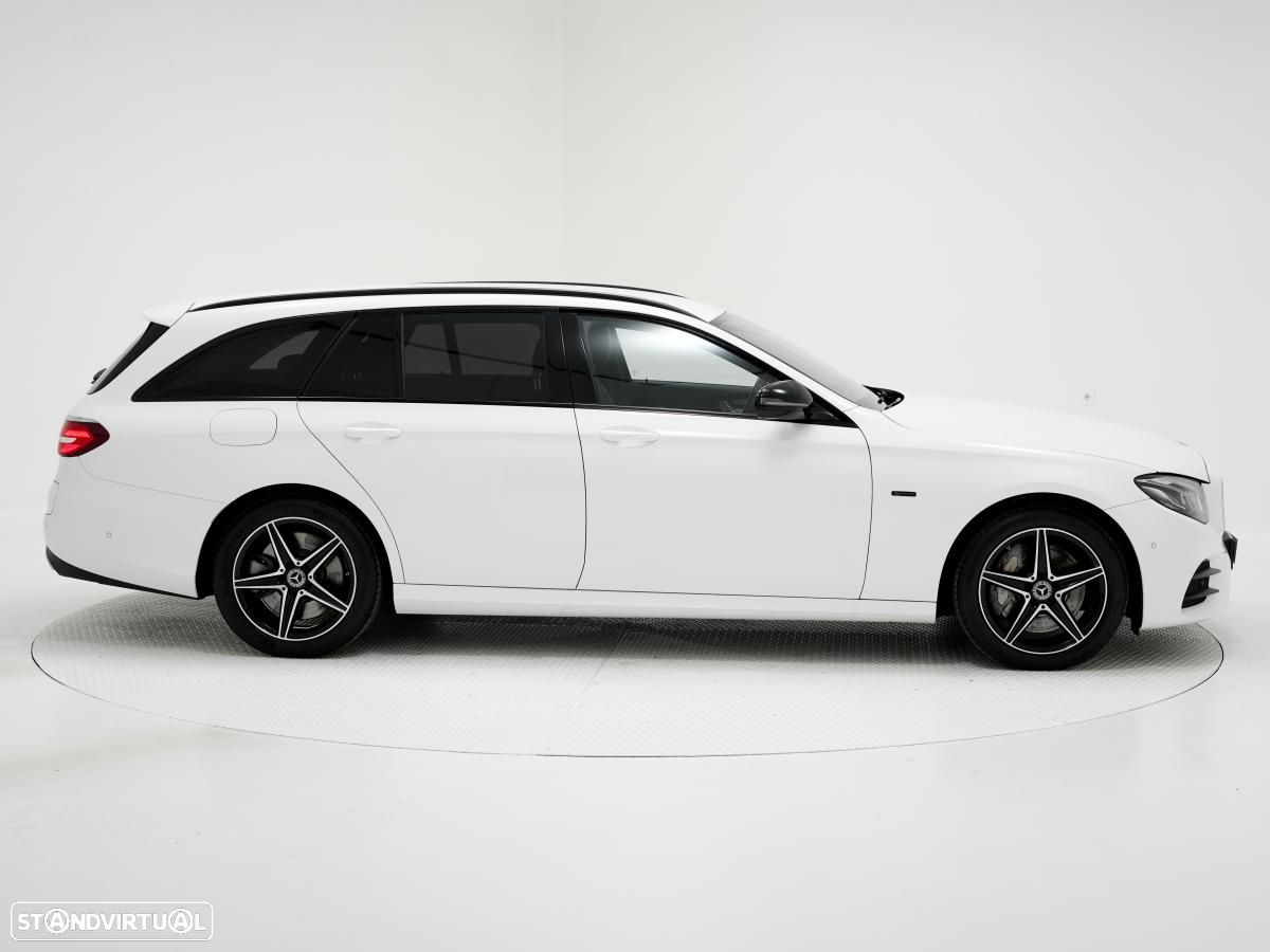 Mercedes-Benz E 300 de T 9G-TRONIC AMG Line - 3