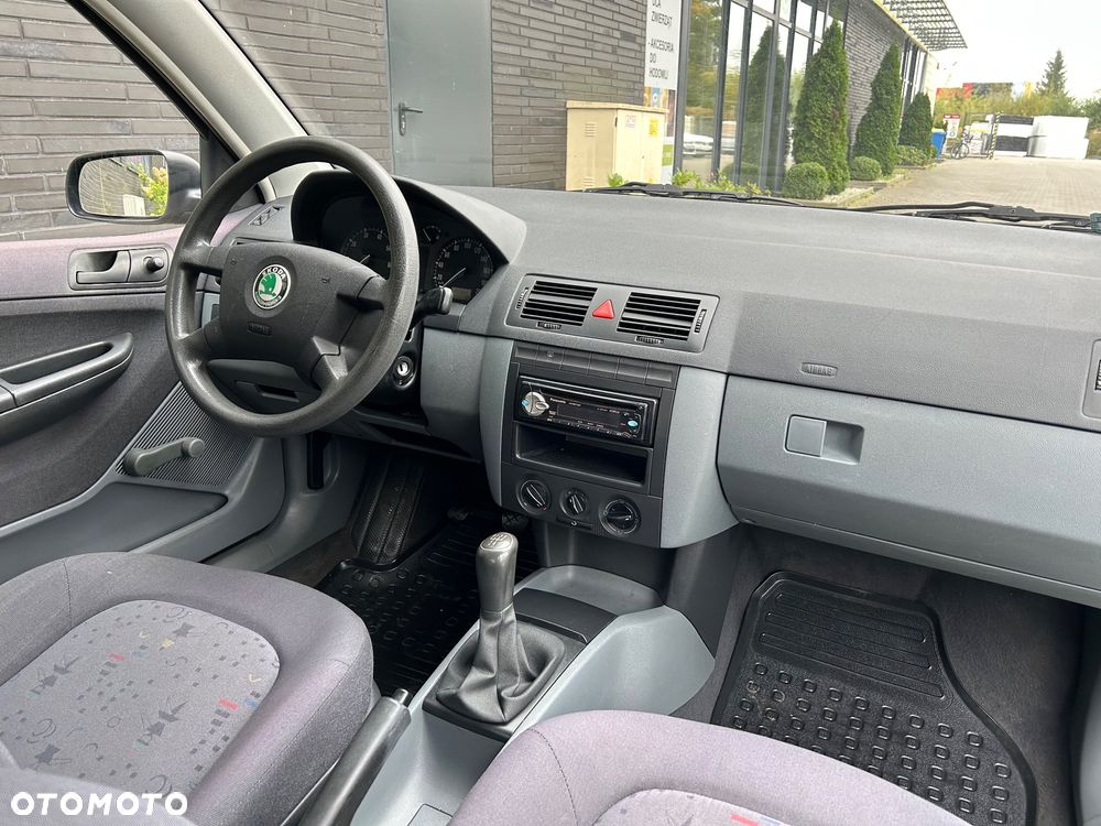 Skoda Fabia 1.4 - 9