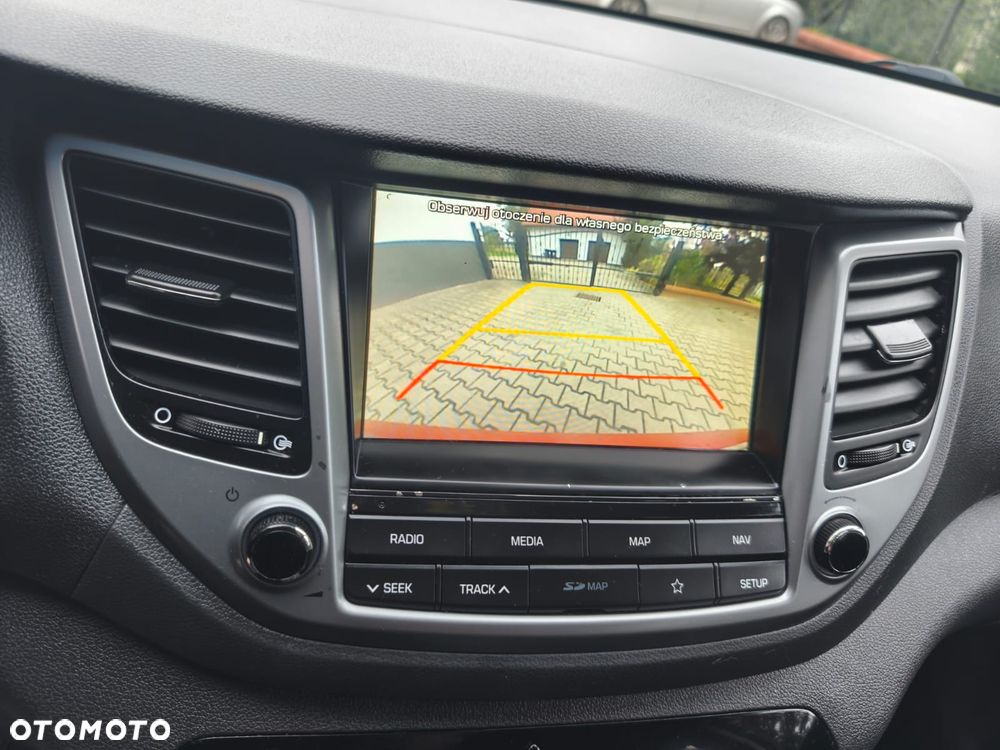 Hyundai Tucson 1.6 GDi 2WD Select - 12
