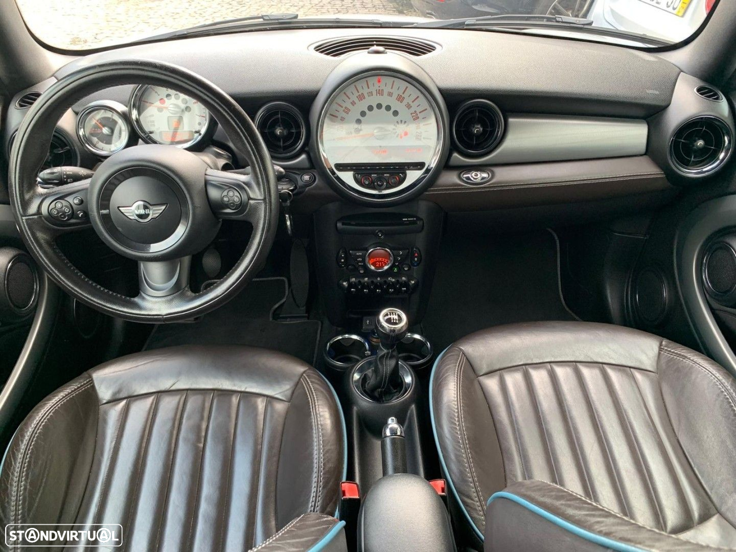 MINI Cabrio Cooper D - 8