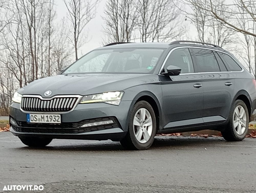 Skoda Superb 2.0 TDI DSG Active - 3