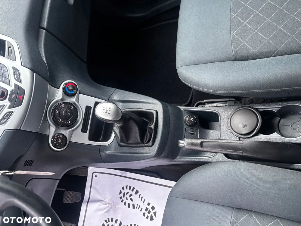 Ford Fiesta 1.25 Champions Edition - 9