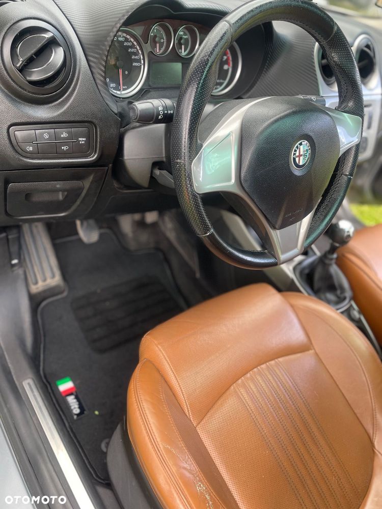 Alfa Romeo Mito 1.4 TB MultiAir Distinctive S&S - 22