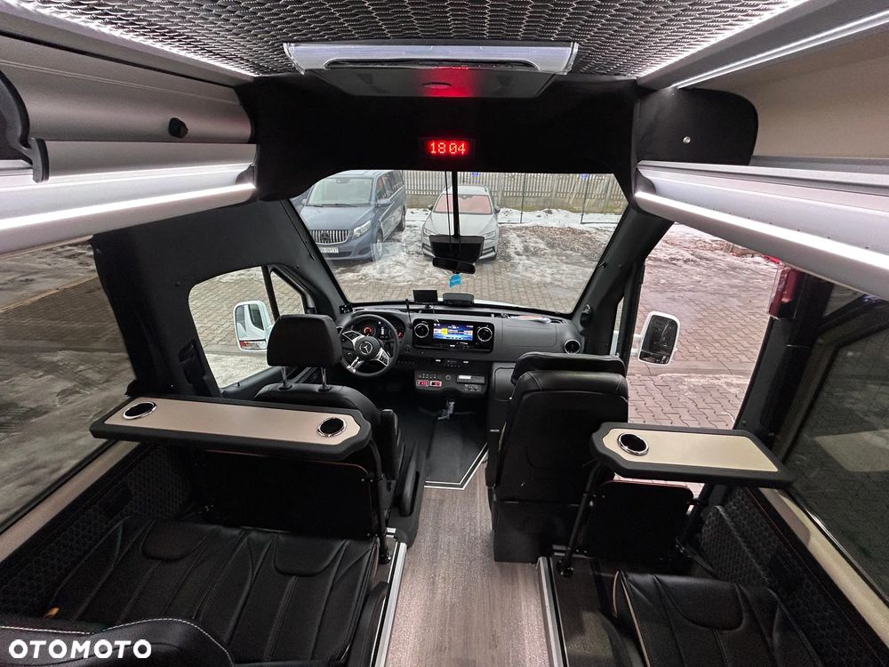 Mercedes-Benz Sprinter 519 - 28