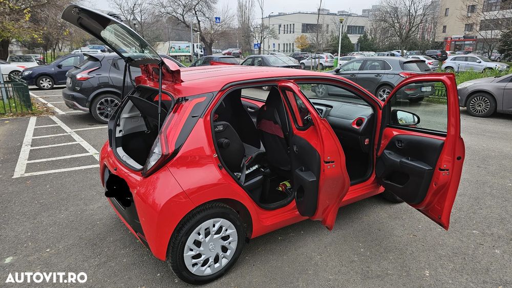 Toyota Aygo 1.0 VVY-I 5 usi MultiMode X-connect - 3