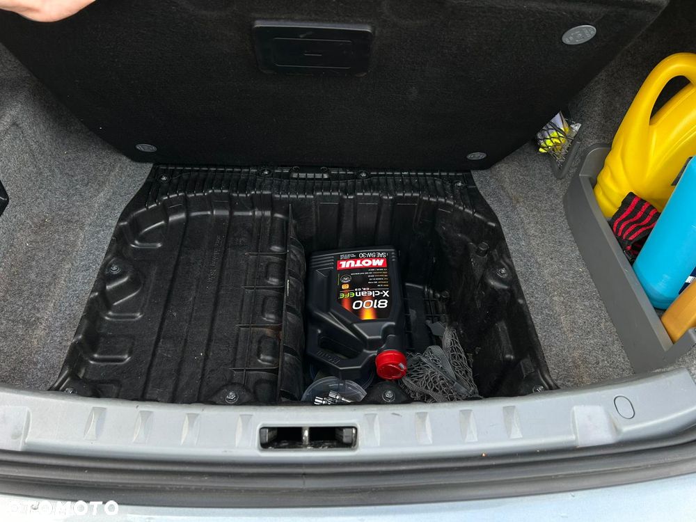 BMW Seria 3 330i xDrive - 19