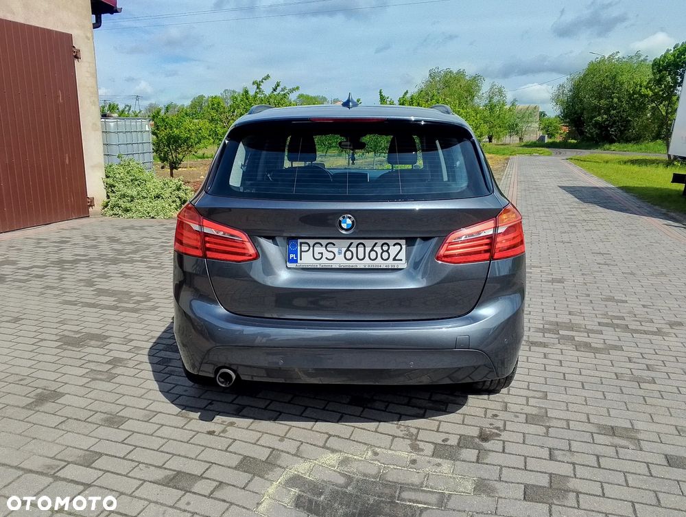 BMW Seria 2 218d Sport-Aut - 6