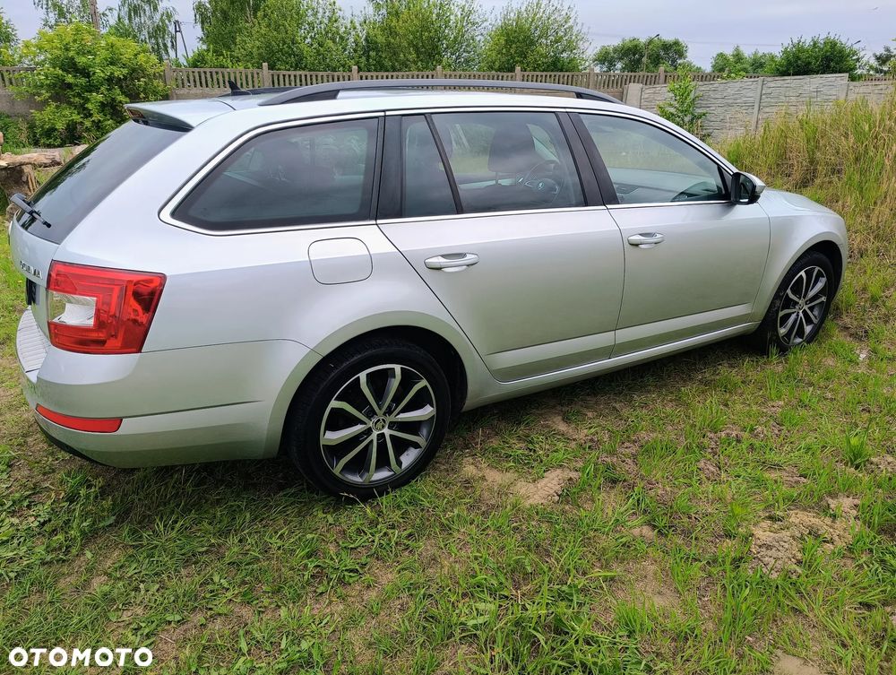 Skoda Octavia 1.6 TDI Edition DSG - 10