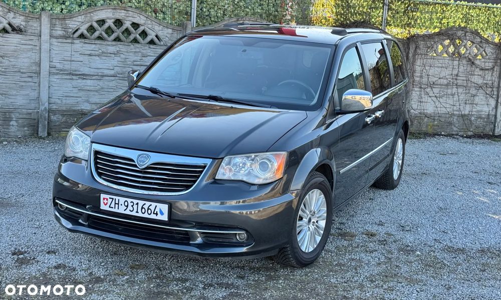 Lancia Voyager 2.8CRD Platinum - 1