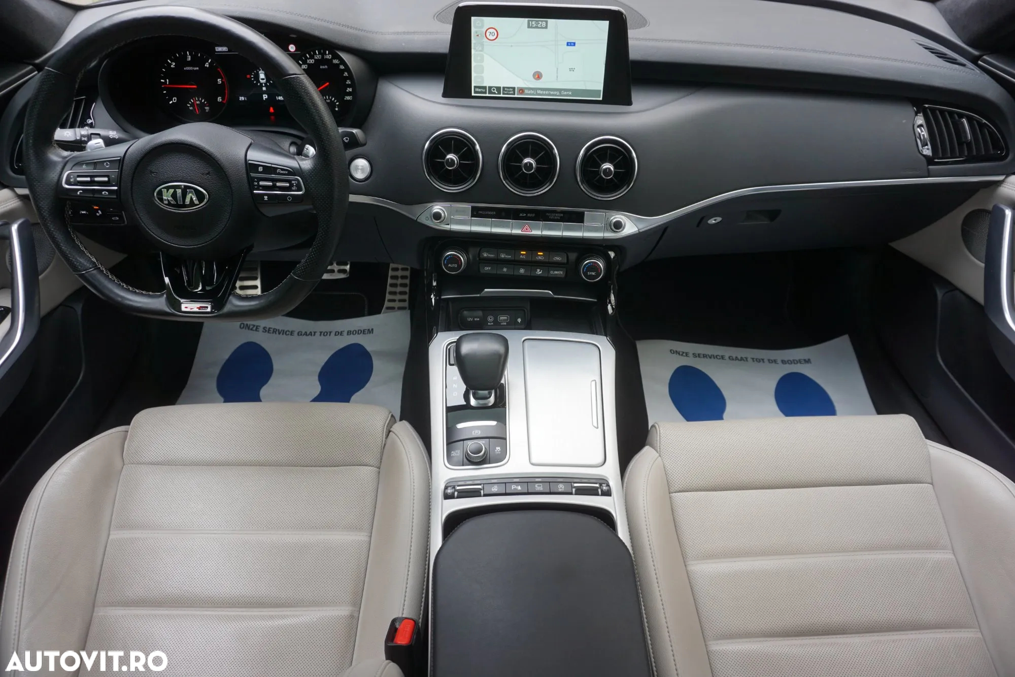 Kia Stinger 2.2 CRDI AWD GT Line - 11