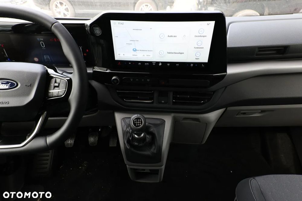 Ford Tourneo Custom - 7