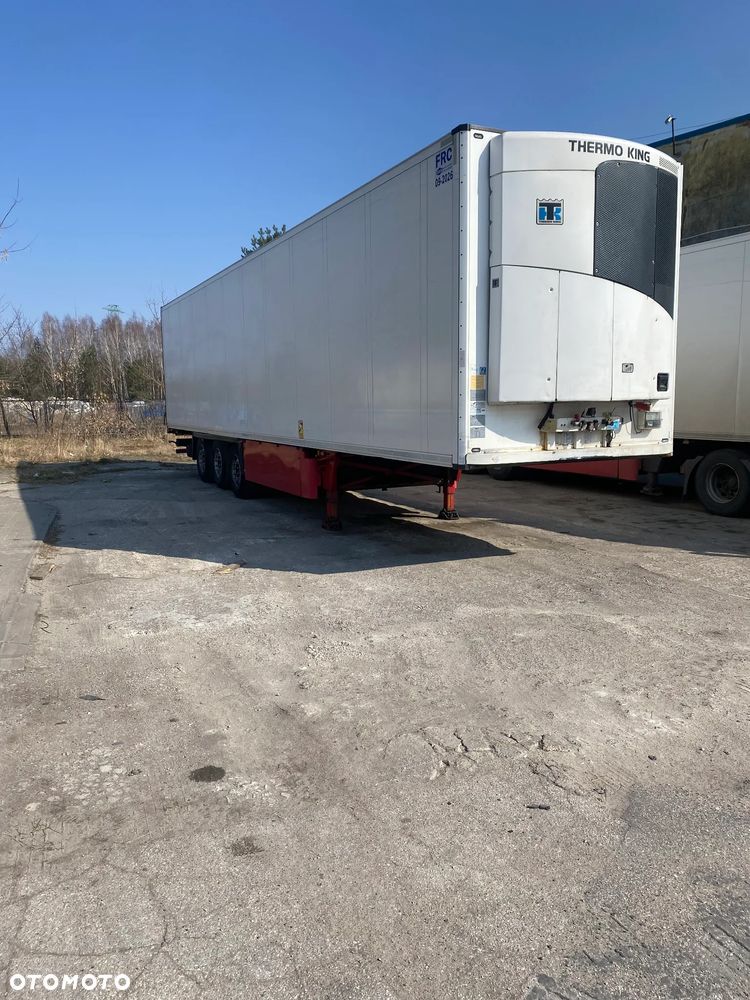 Schmitz Cargobull SKO24 - 2