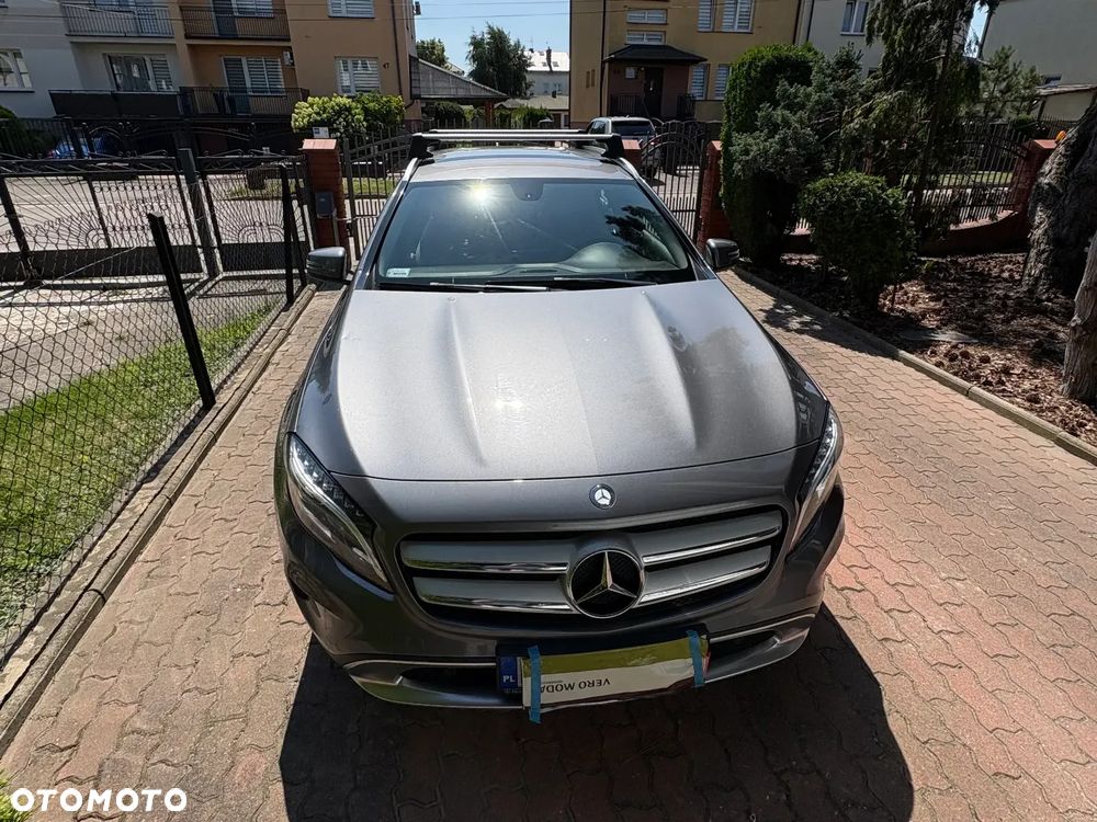 Mercedes-Benz GLA 250 4-Matic - 2
