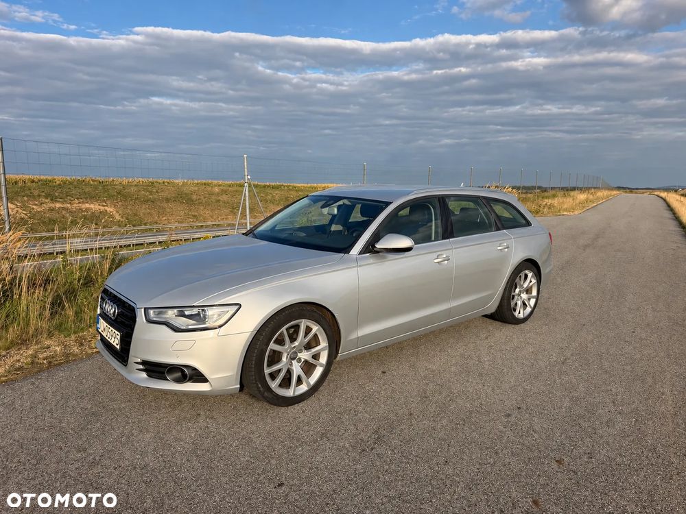 Audi A6 Avant - 1