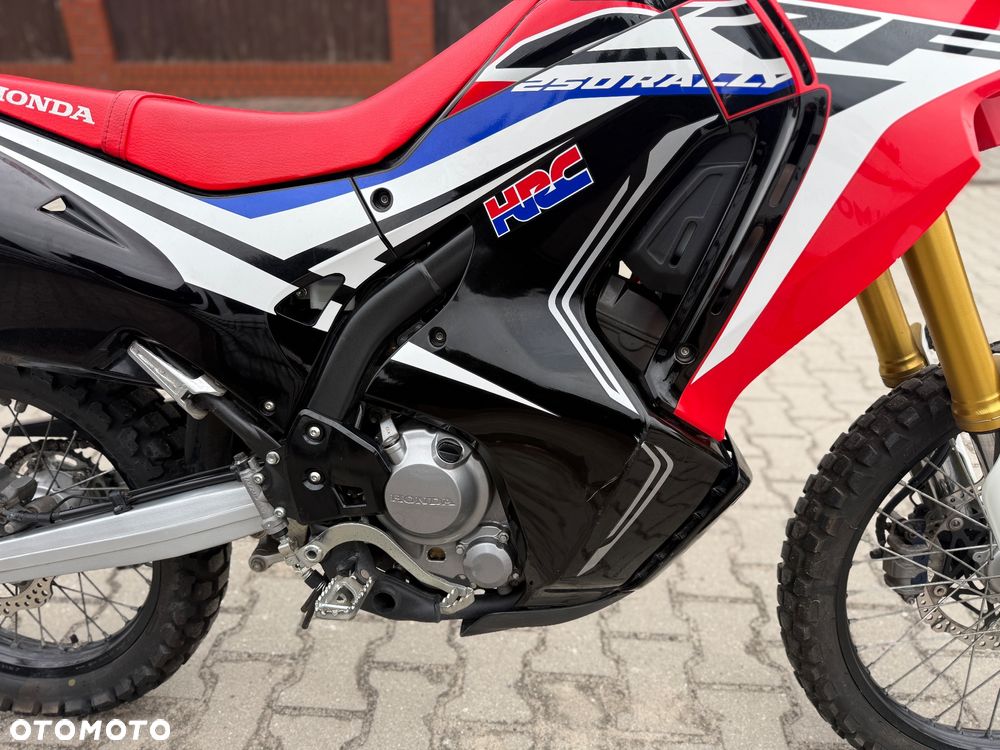Honda CRF - 7