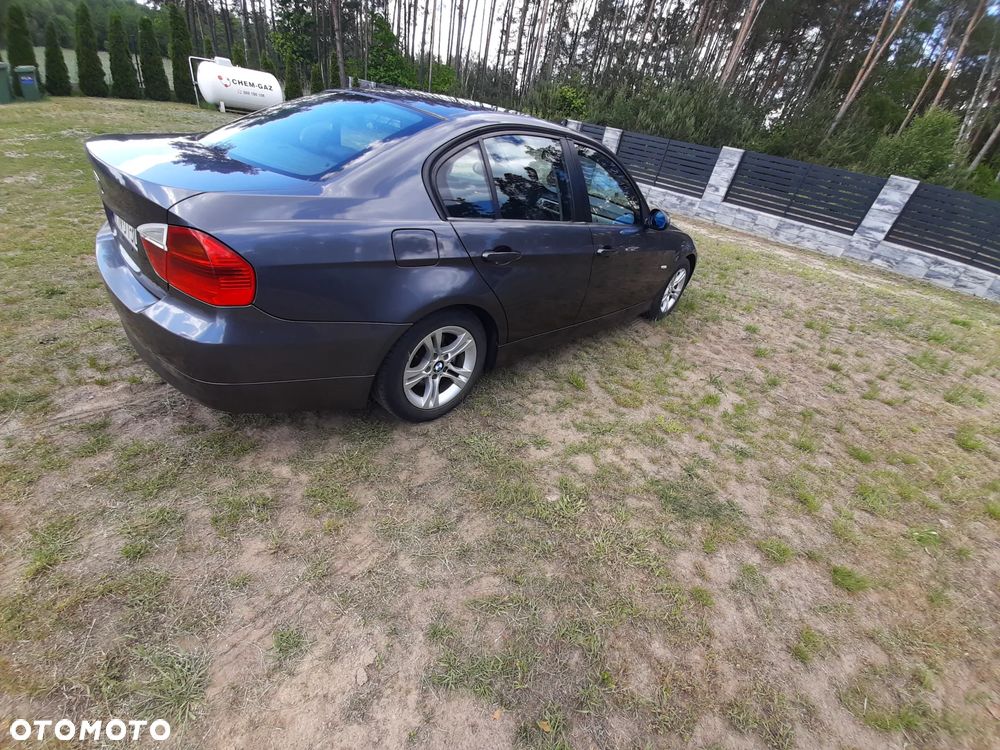 BMW Seria 3 320d - 6