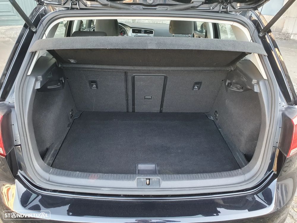 VW Golf 1.6 TDI Confortline - 49