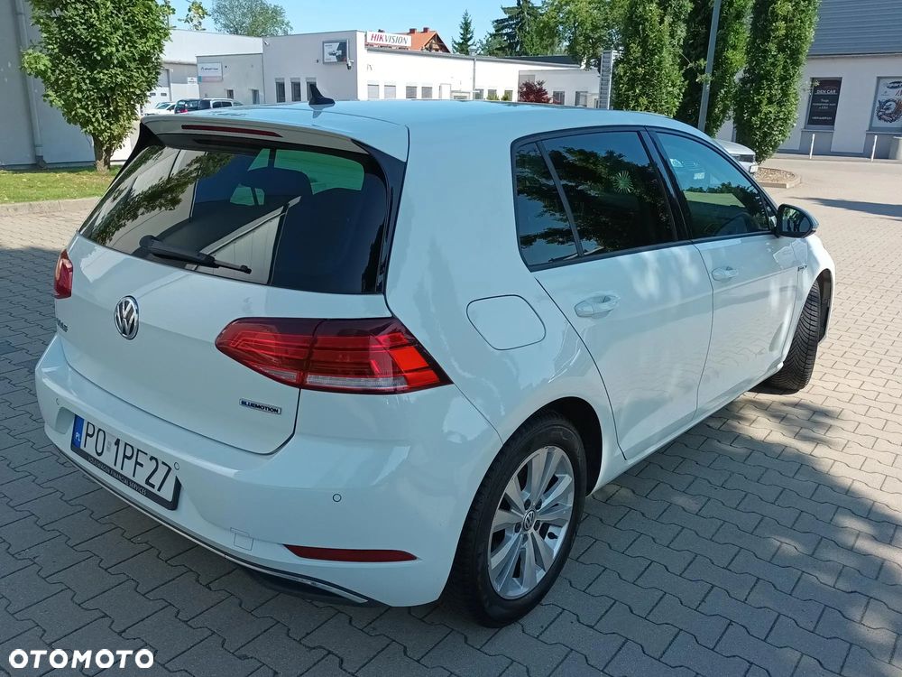 Volkswagen Golf 1.5 TSI BMT Comfortline - 12