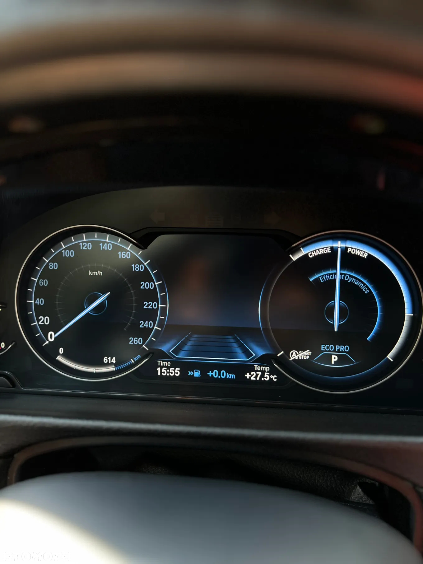 BMW Seria 3 330i xDrive Sport Line Shadow sport - 23