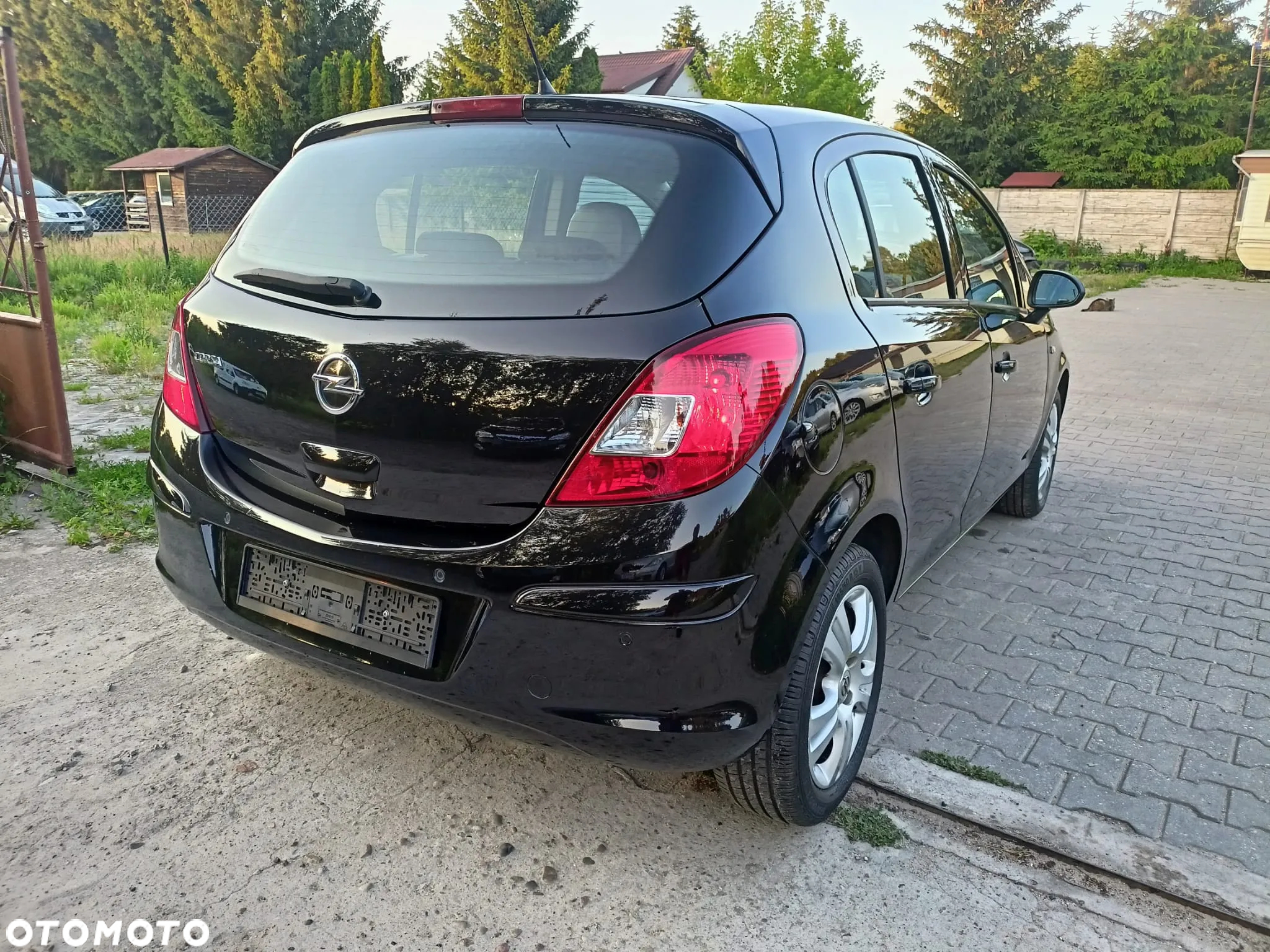 Opel Corsa 1.4 16V Cosmo - 5