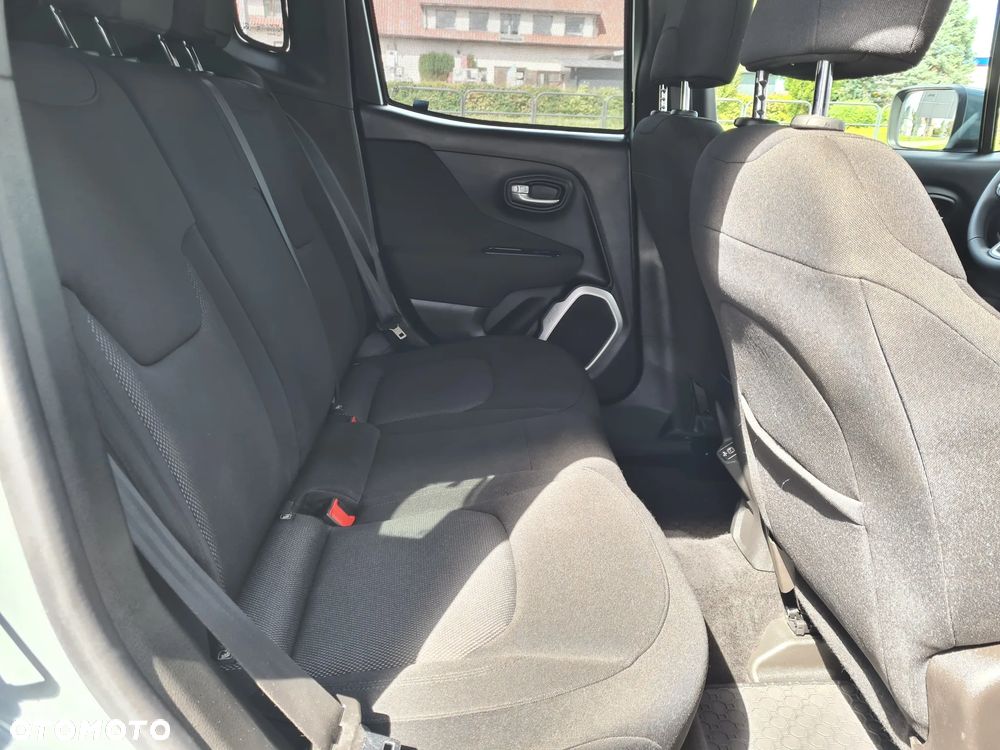 Jeep Renegade 1.6 E-TorQ Sport FWD - 20