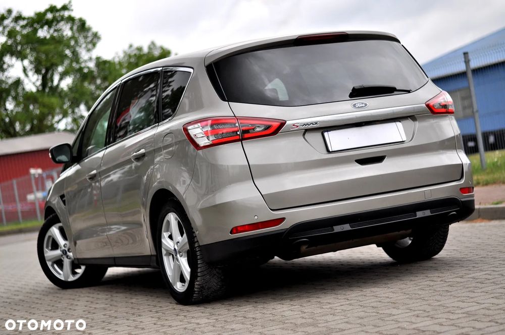 Ford S-Max - 6