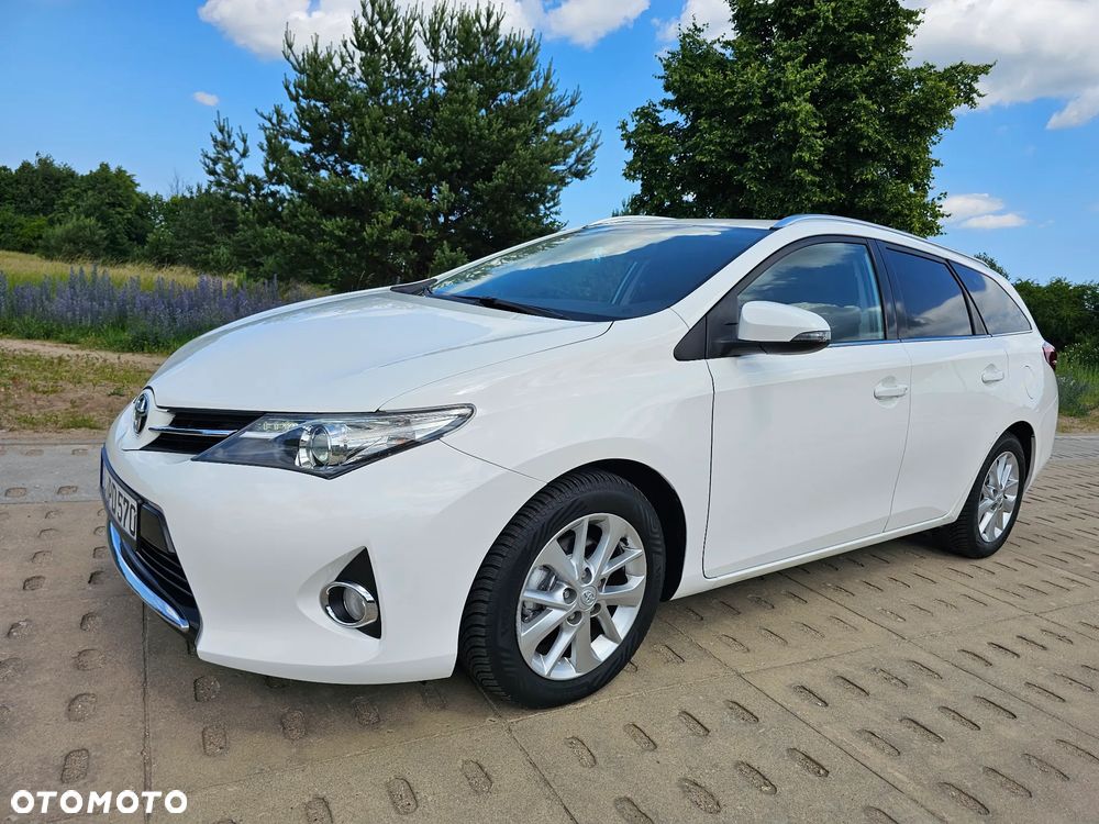 Toyota Auris 1.6 Executive - 7