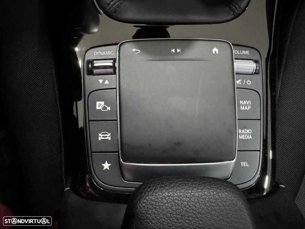 Mercedes-Benz CLA 180 d Style - 32