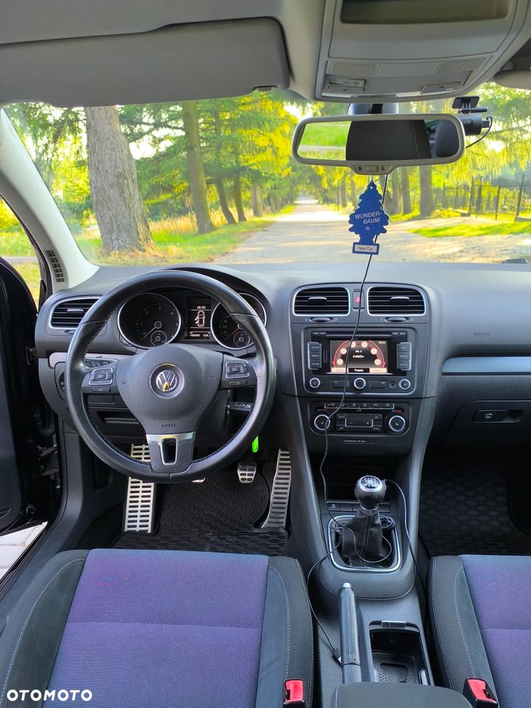 Volkswagen Golf 2.0 TDI DPF 4Motion Comfortline - 12