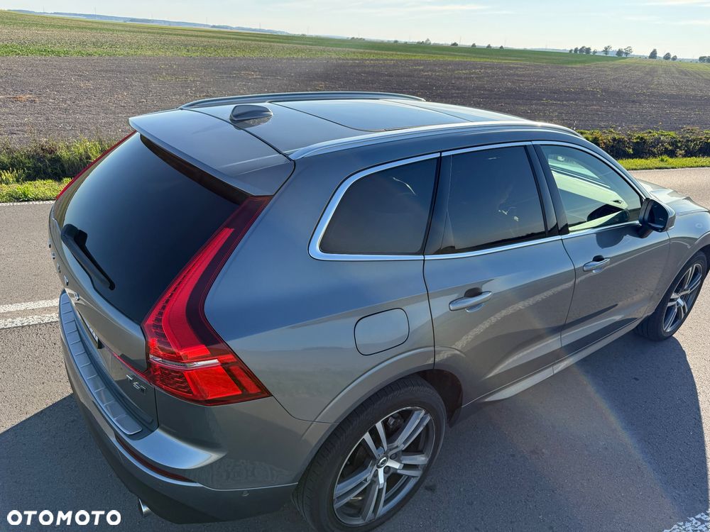 Volvo XC 60 T6 AWD Momentum - 1