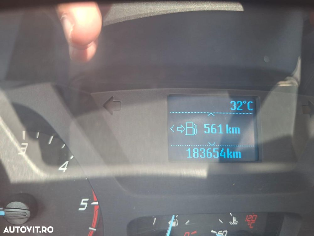 Ford Transit - 8