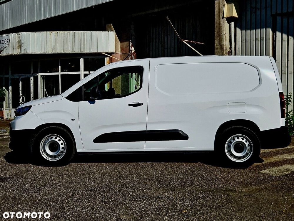 Toyota PROACE CITY - 9