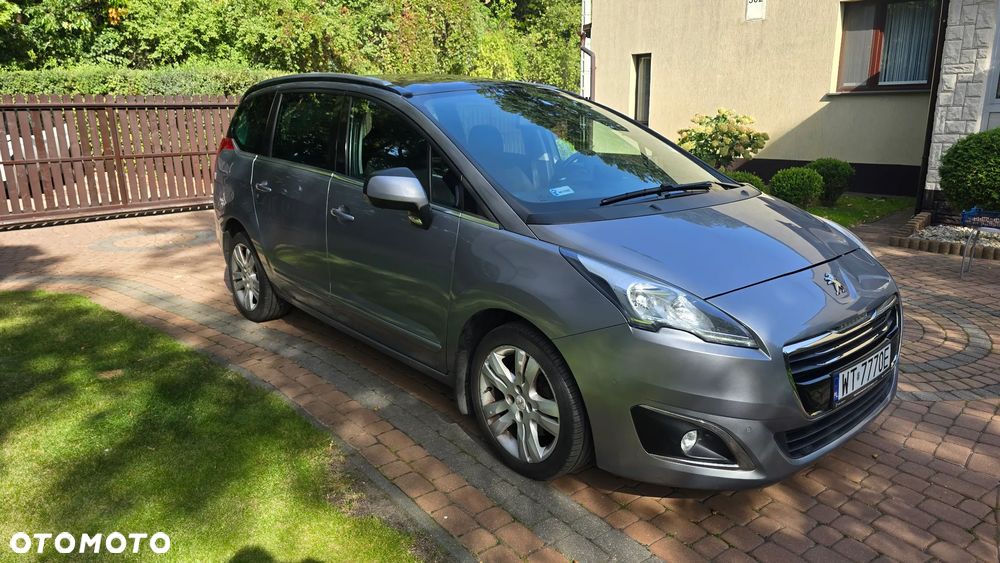 Peugeot 5008 2.0 HDi Allure 7os - 12