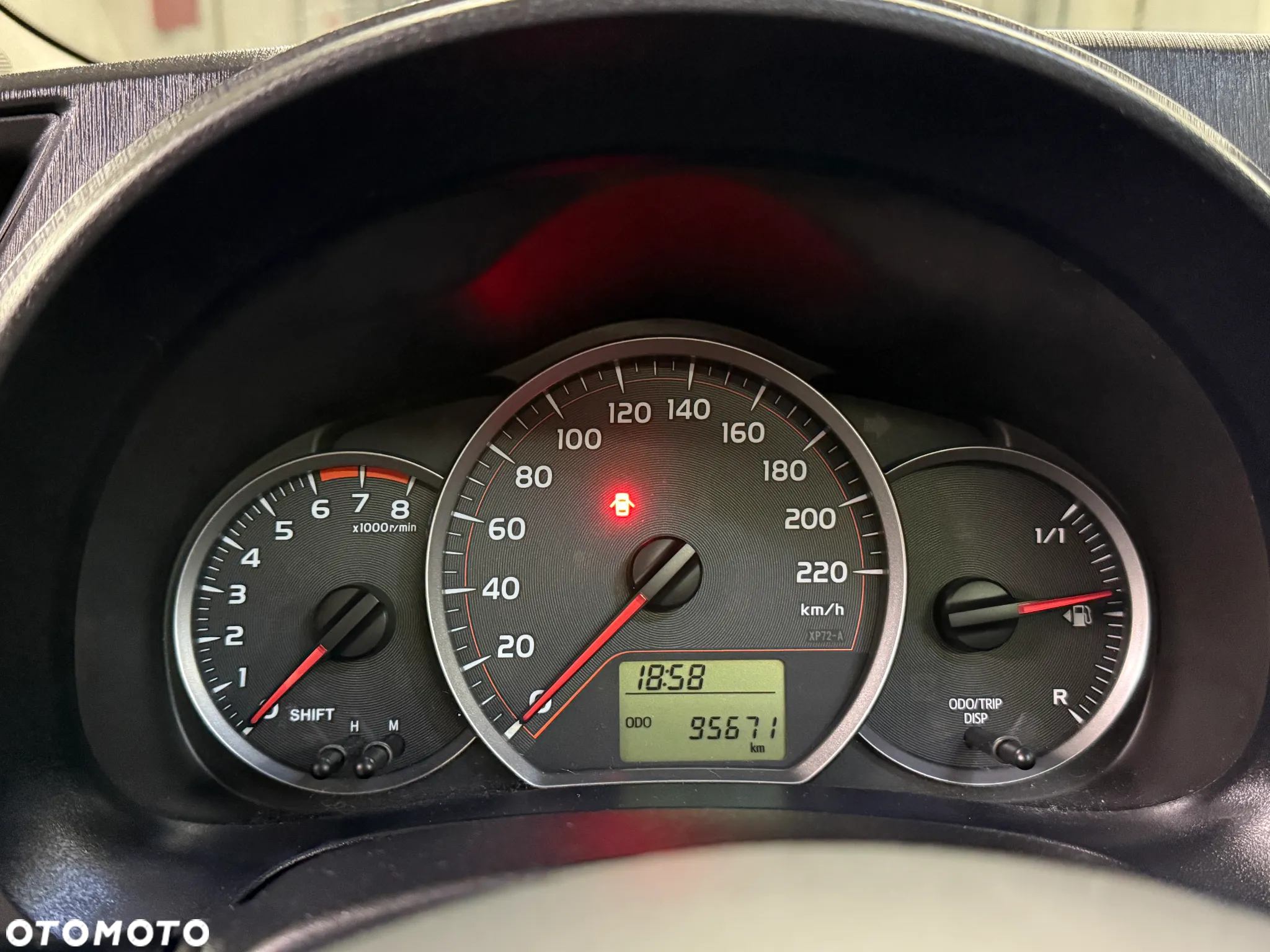 Toyota Yaris 1.33 Premium - 5