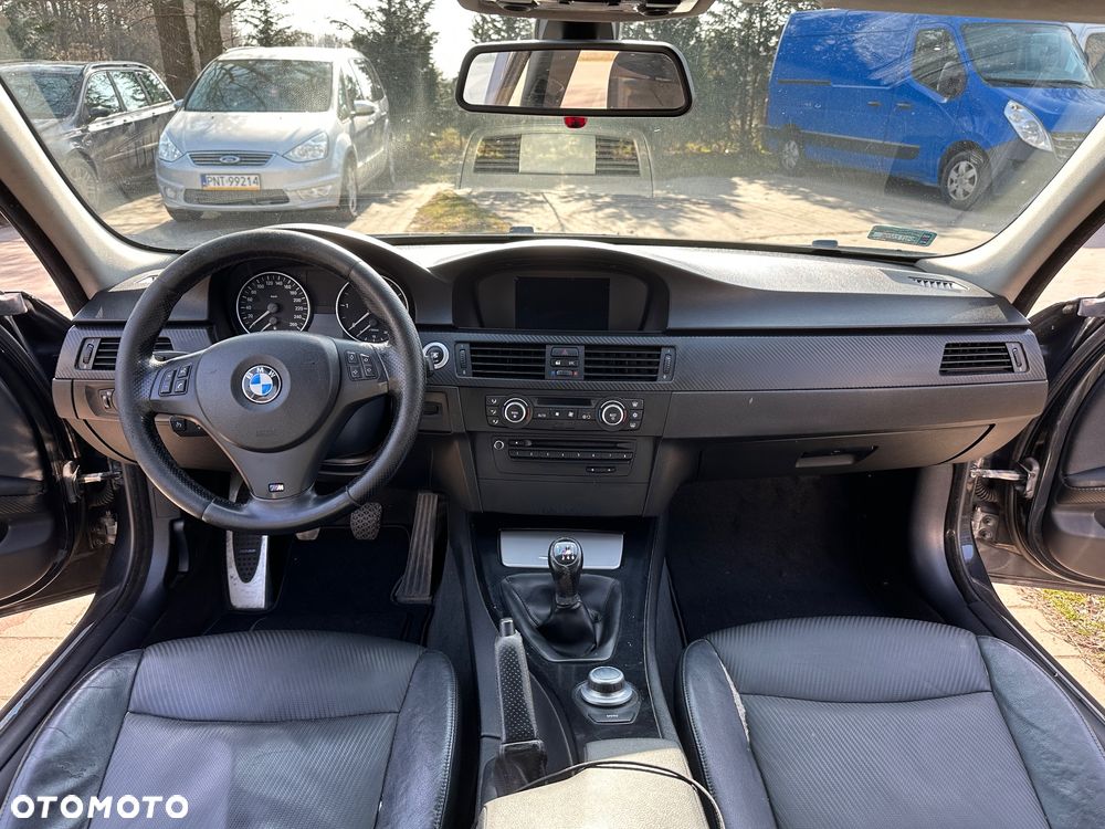 BMW Seria 3 318d - 6