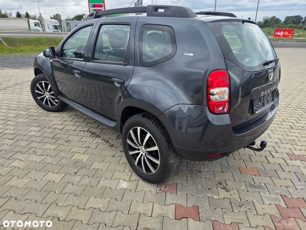 Dacia Duster 1.6 SCe S&S - 9