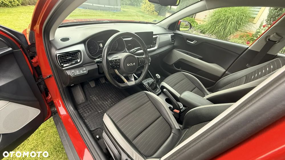 Kia Stonic 1.0 T-GDI L - 13