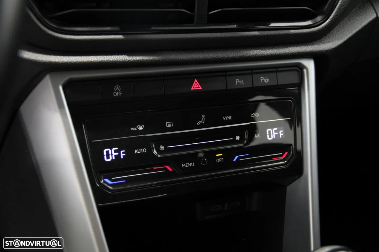 VW T-Roc 1.0 TSI Life - 22