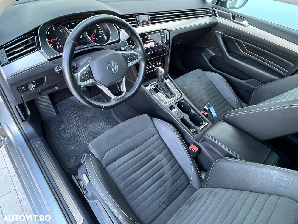 Volkswagen Passat 2.0 TDI DSG Highline - 14