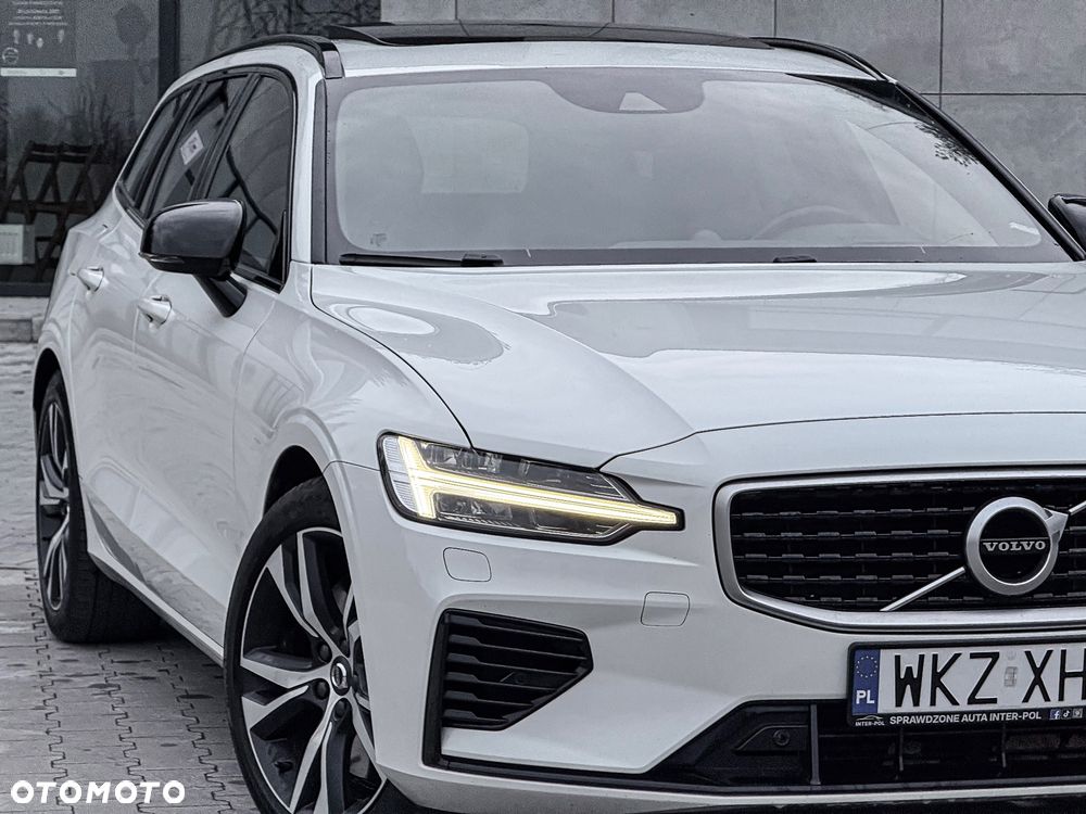 Volvo V60 T8 AWD Recharge Geartronic RDesign - 6