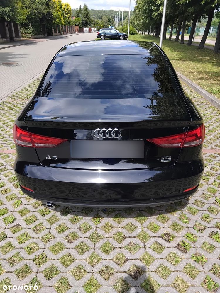 Audi A3 Limousine 1.6 TDI ultra Attraction - 4