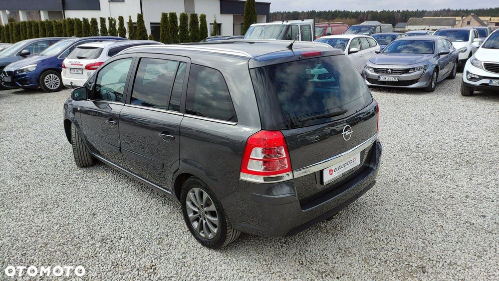 Opel Zafira 1.7 CDTI Cosmo - 17