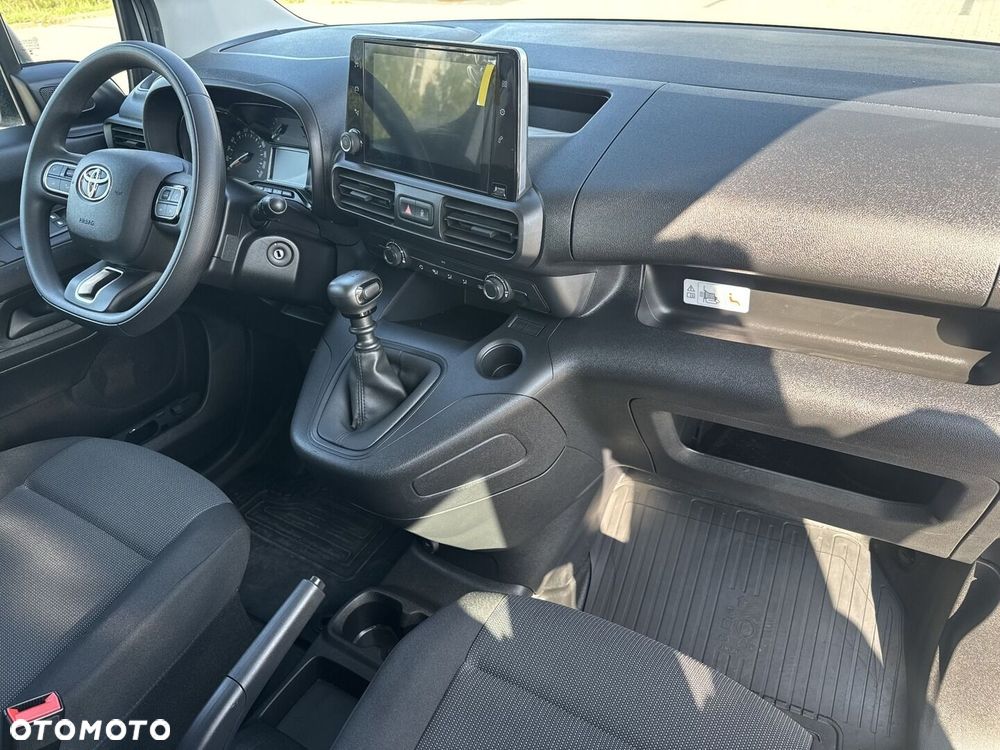 Toyota PROACE CITY - 21
